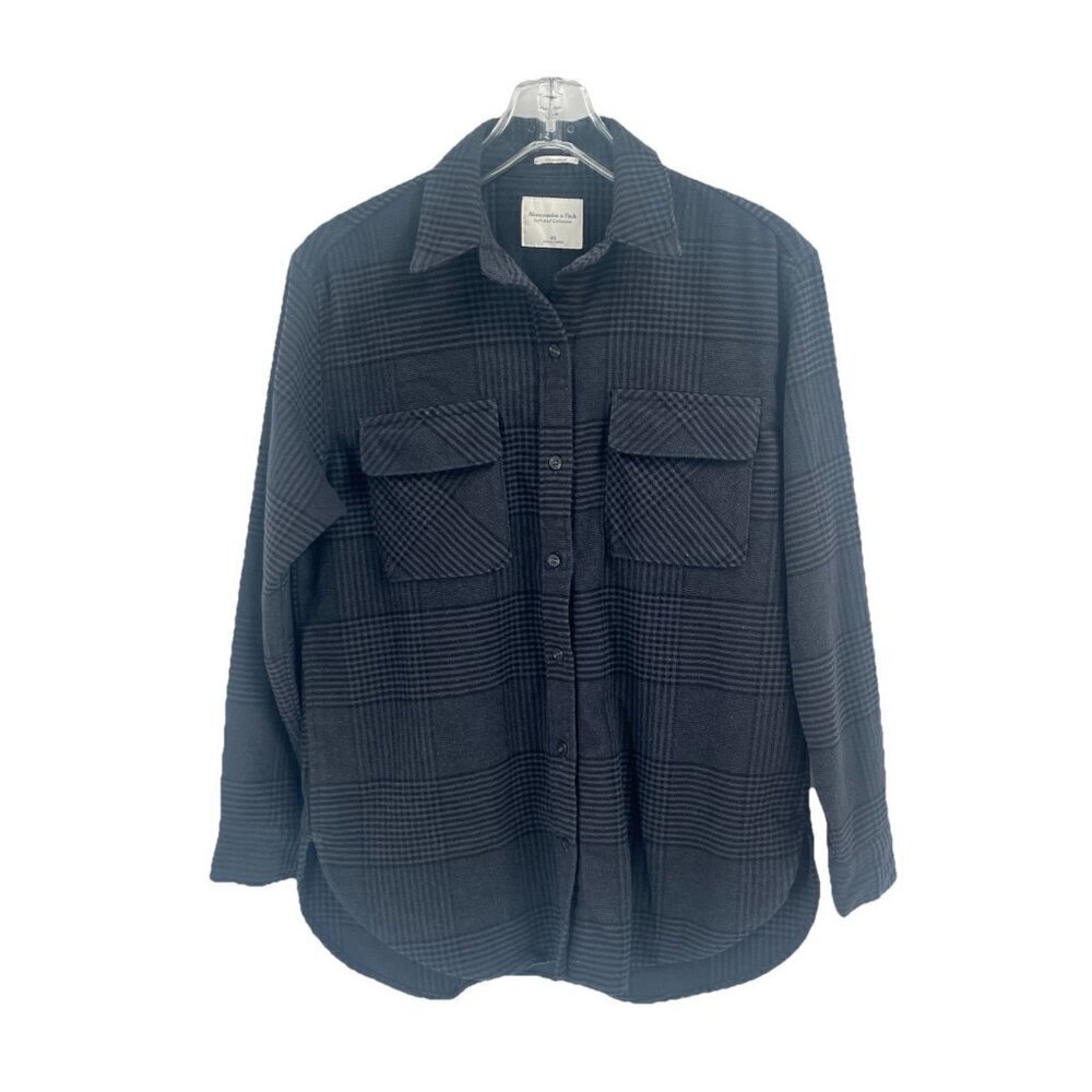 Abecrombie & Fitch Soft AF Oversized Plaid Button Down Black Gray Sz XS Grunge